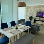 Se Renta Hermoso Apto Por Meses Para Estrenar En La Zona Norte A Poco Mts De La Playa Y A 5 Minutos Del Aeropuerto Y Centro Historico